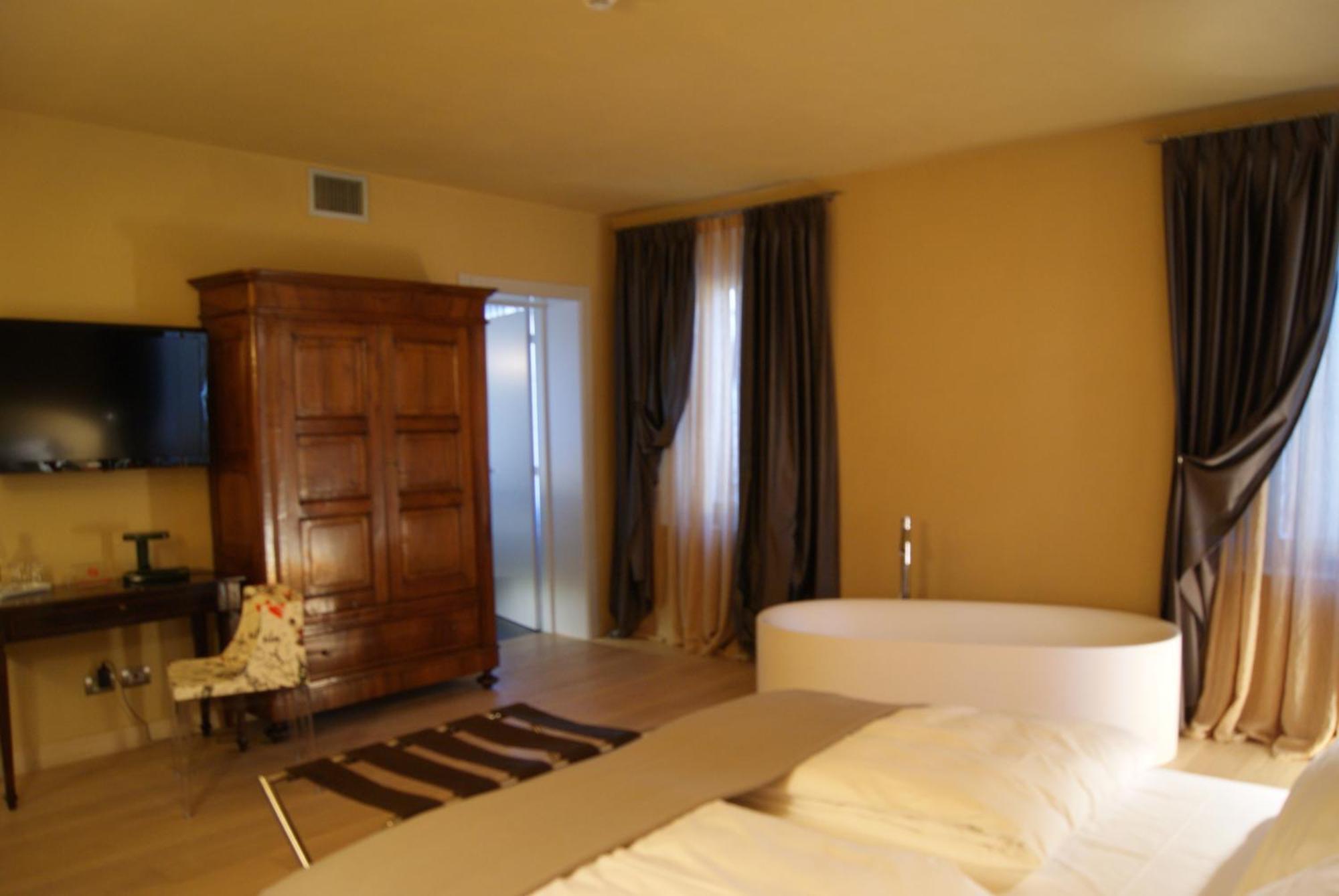 مبيت وإفطار سواف Damaranto Residenza E Cucina المظهر الخارجي الصورة